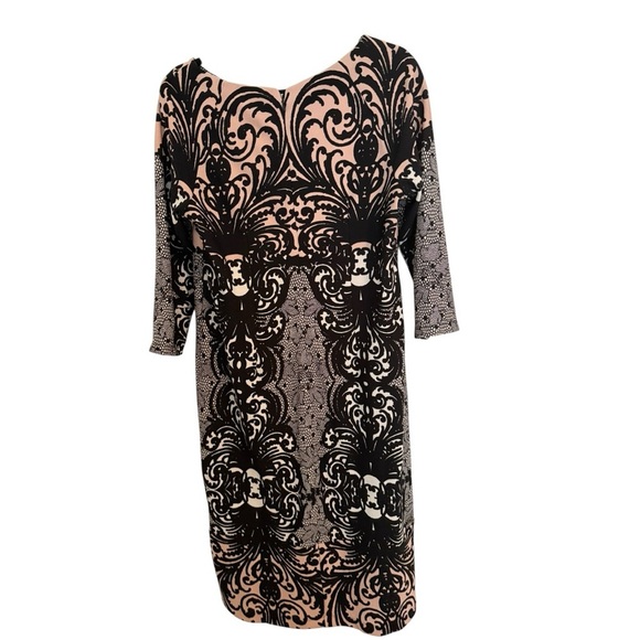 ASHRO Pink & Black Baroque Print Shift Dress – Size 10 – Stretch Lined - Picture 4 of 7